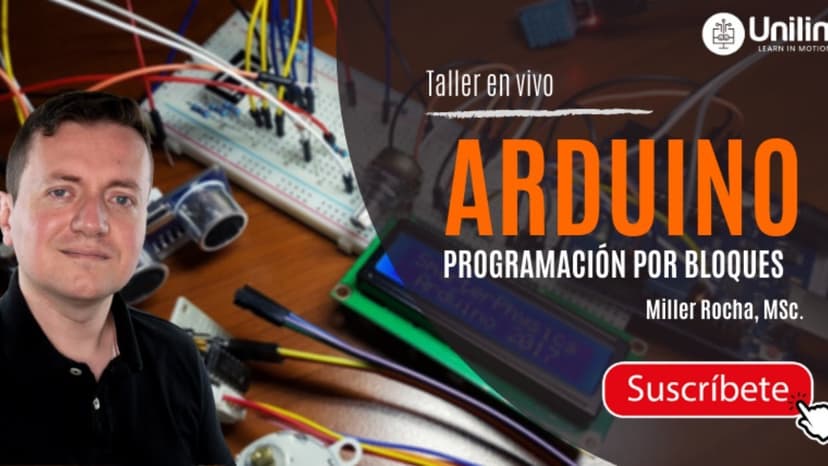 Estudiantes trabajando en proyectos de Arduino